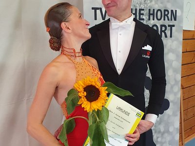 TURNIERERGEBNISSE: Gelb-Weiss beim 2. Horner Eichenturnier in Bremen