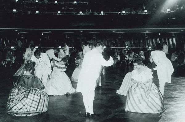 1965 – Gründung der Tanzsportabteilung